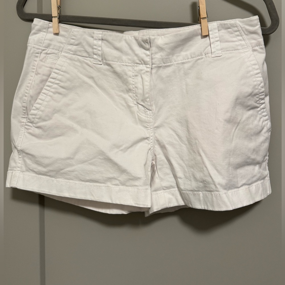Vineyard Vines shorts